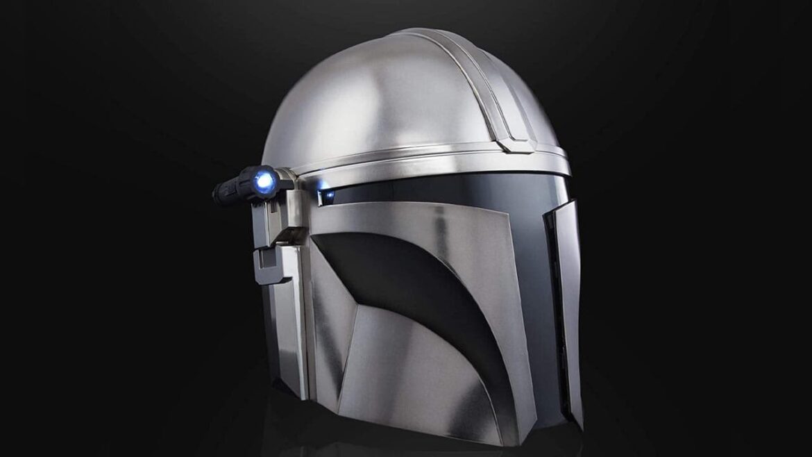 The Mandalorian Premium Electronic Helmet The Mandalorian Premium Electronic Helmet